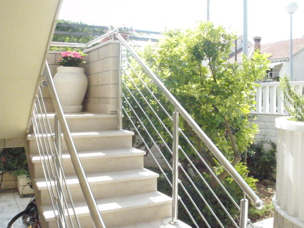 Apartments Sunce Mlini Exterior photo
