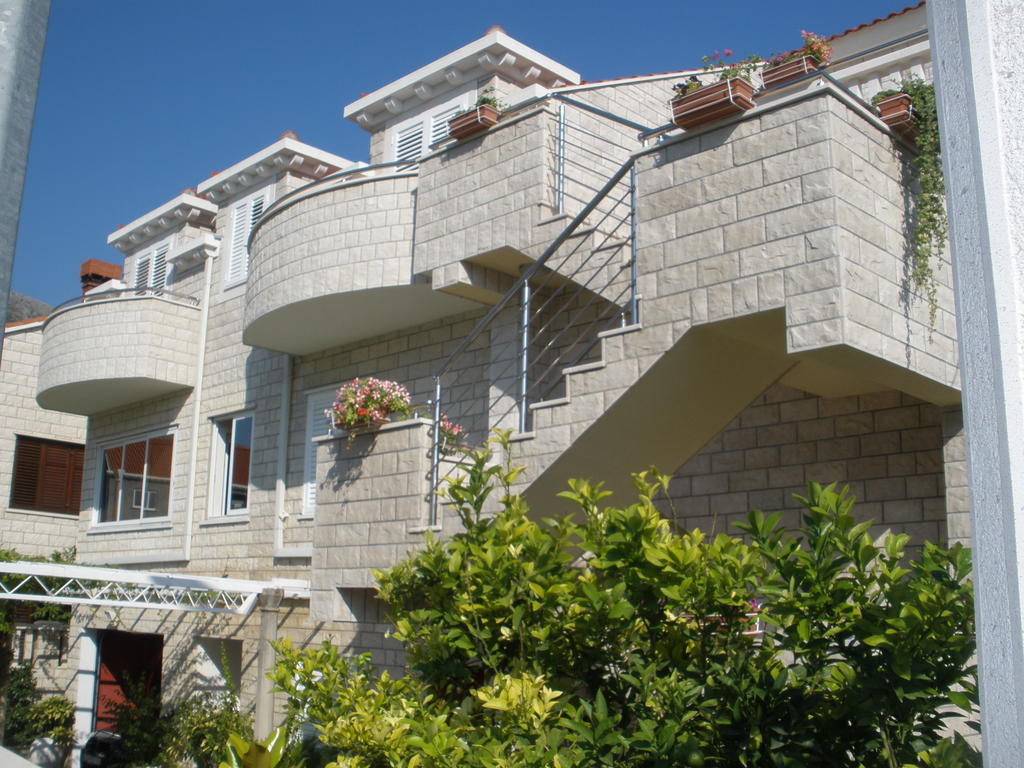 Apartments Sunce Mlini Exterior photo